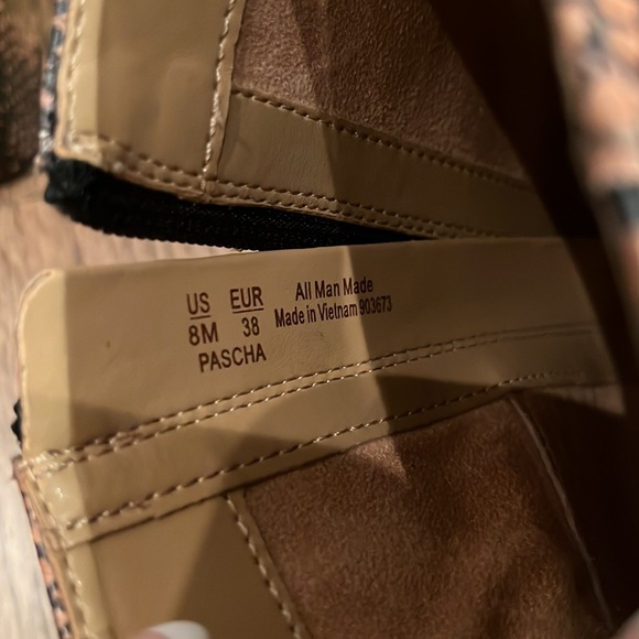 NWOT Circus NY By Sam Edelman Women's Pascha Ankle Boot Light Brown Snake Print - Picture 8 of 8